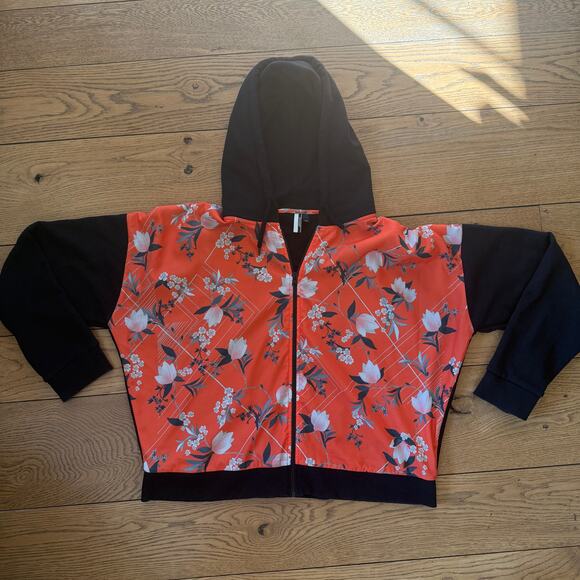 TopShop Floral Front Hooded Sweatshirt US Size 12 Asian Inspired Orange Black - Picture 1 of 7